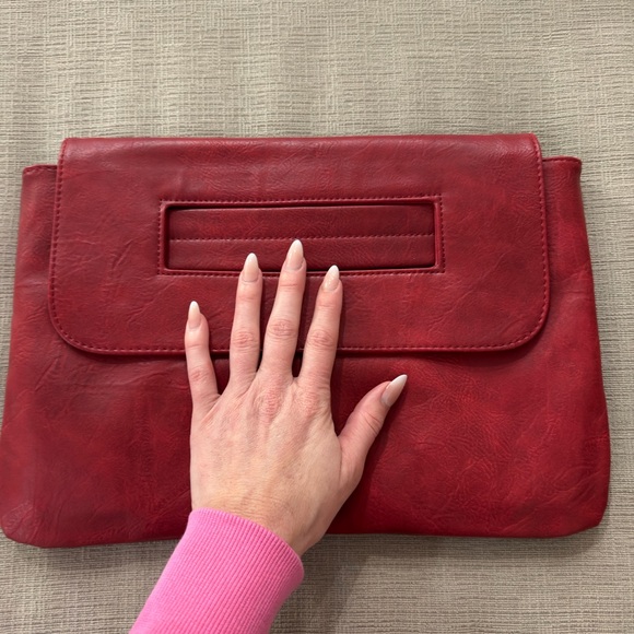 Oversized Red Clutch Bag - Picture 4 of 9